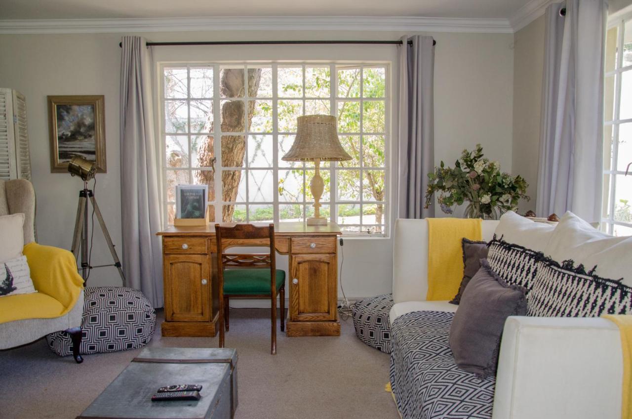 Shepherd'S Corner Guest House ヨハネスブルグ エクステリア 写真